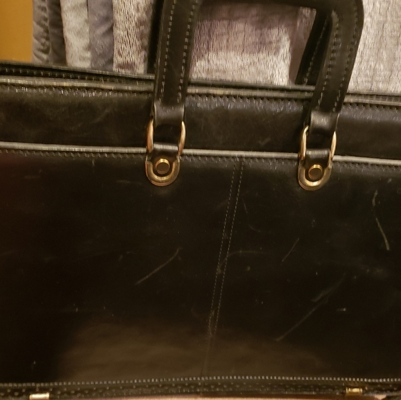 Handbags - BlAck leather brief case